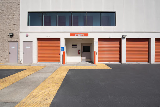 Self-Storage Facility «Public Storage», reviews and photos, 2525 Whipple Rd, Hayward, CA 94544, USA