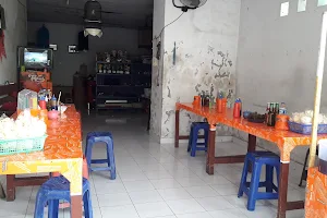 Bakso & Mie Ayam Solo image