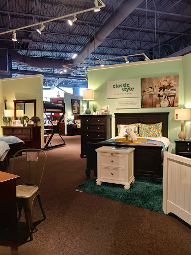 Office furniture store Corona