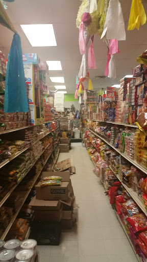 Grocery Store «Mexicana Grocery Store», reviews and photos, 3104 IN-32, Westfield, IN 46074, USA
