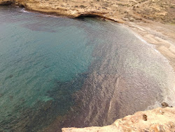 Cala Blanca'in fotoğrafı küçük koy ile birlikte