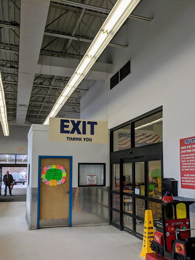 Grocery Store «Price Rite of Willimantic», reviews and photos, 60 Cantor Dr, Willimantic, CT 06226, USA