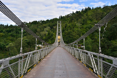 Singshore Suspension Bridge