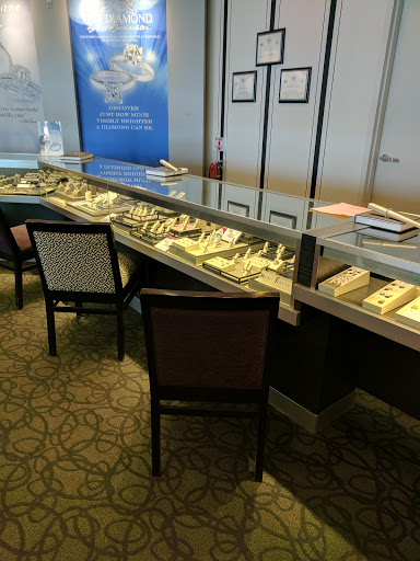 Jewelry Store «Kay Jewelers», reviews and photos, 2279 N Park Dr #2, Holland, MI 49424, USA