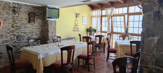 Restaurante-Pension Caldelas Sacra C/Grande Nº17, 32760 Castro Caldelas, Province of Ourense, España