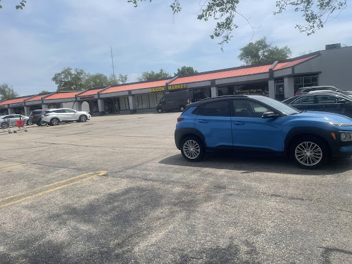 Asian Grocery Store «Saigon Oriental Market», reviews and photos, 614 E St Charles Rd, Carol Stream, IL 60188, USA