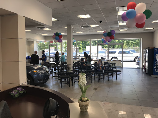Ford Dealer «Bay Ridge Ford Sales», reviews and photos, 612 86th St, Brooklyn, NY 11228, USA