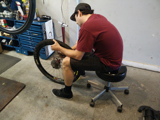 Bicycle Store «Fletcher Bike Studio», reviews and photos, 2404 Taft St, Houston, TX 77006, USA