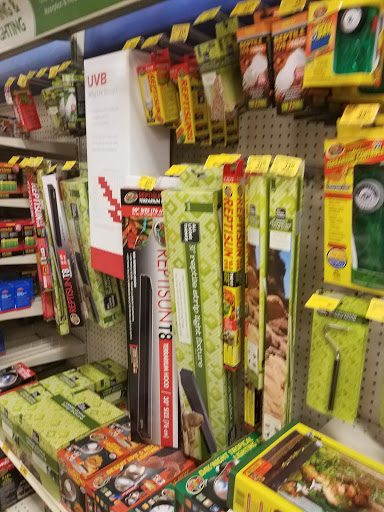 Pet Supply Store «PetSmart», reviews and photos, 300 Water Loop Ln, Collegeville, PA 19426, USA