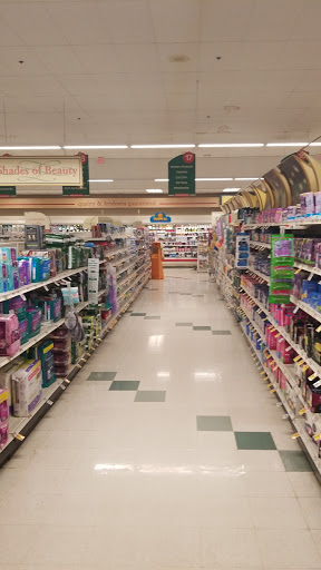 Supermarket «Super Stop & Shop», reviews and photos, 1690 Revere Beach Pkwy, Everett, MA 02149, USA