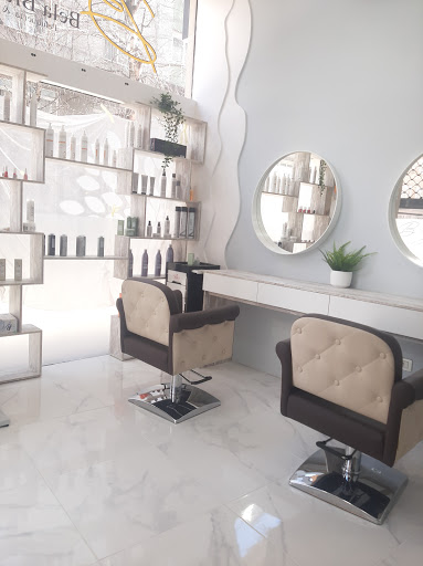 BeLa Brasil Peluquería & Nail en A Coruña, A Coruña