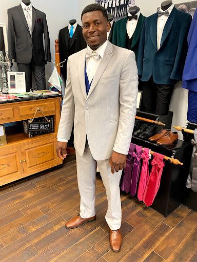 Bridal Shop «Savvi Formalwear & Bridal», reviews and photos, 6220 Glenwood Ave, Raleigh, NC 27612, USA