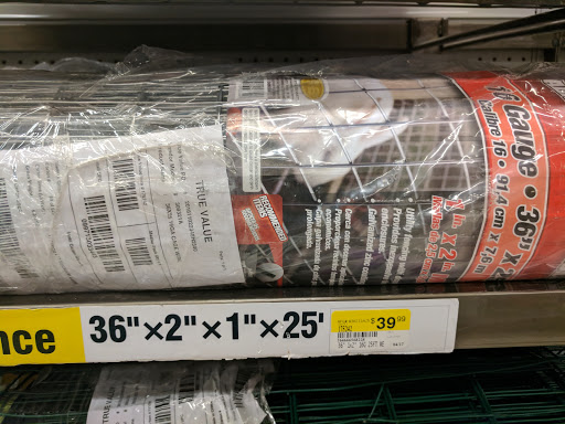 Animal Feed Store «Wilco Farm Store», reviews and photos, 2300 E Hancock St, Newberg, OR 97132, USA