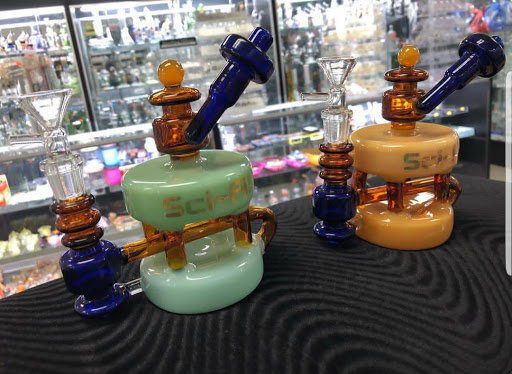 Tobacco Shop «Y & M Smoke Shop», reviews and photos, 1055 N Mt Vernon Ave, Colton, CA 92324, USA