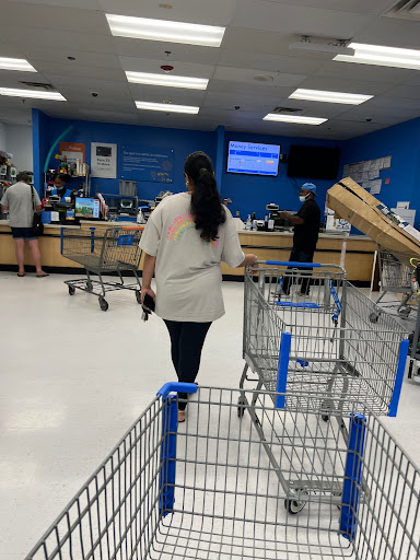 Discount Store «Walmart», reviews and photos, 1220 Old Country Rd, Westbury, NY 11590, USA