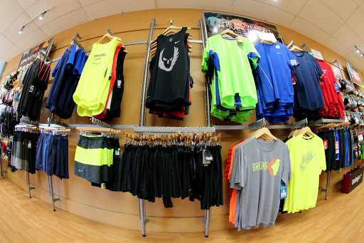 Sporting Goods Store «Fleet Feet Sports», reviews and photos, 7233 Haven Ave, Rancho Cucamonga, CA 91701, USA