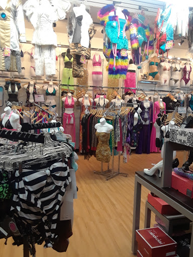 Clothing Store «The Mission Boutique», reviews and photos, 14625 Madison Ave, Lakewood, OH 44107, USA