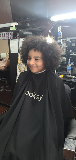 Barber Shop «DW Barbershop», reviews and photos, 3996 San Pablo Ave, Emeryville, CA 94608, USA