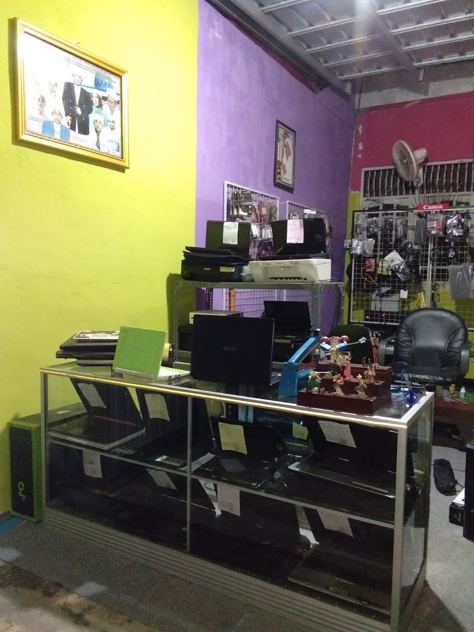 Barokah Computer Service Komputer Service Laptop Service Printer Service SmartPhone