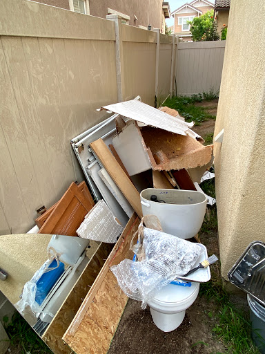 Migos Junk Removal Ventura image
