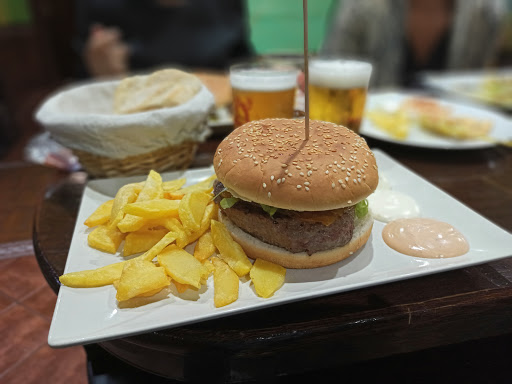 Información y opiniones sobre Mesón Berrinche de Osuna