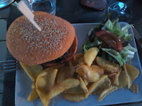 Hamburger du Restaurant le chat perché à Saint-Jean-Pied-de-Port - n°4