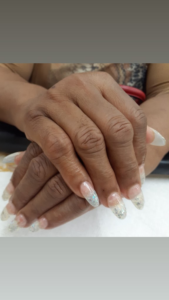 DA NAILS CREATIVE 07088
