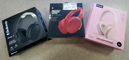 Cell Phone Store «Wireless Toyz 523», reviews and photos, 5891 W Craig Rd, Las Vegas, NV 89130, USA