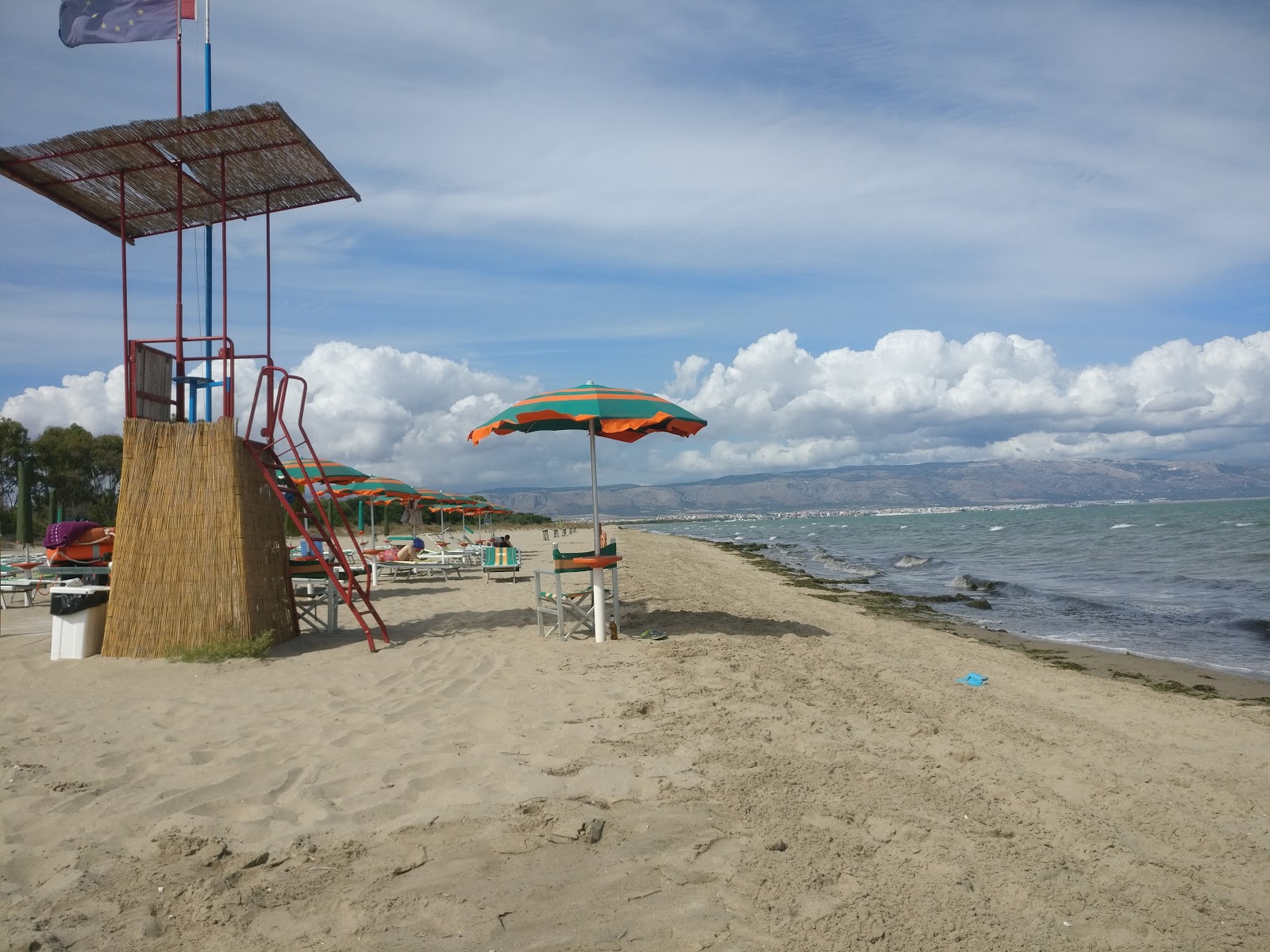 Foto van Spiaggia degli Sciali - populaire plek onder ontspanningskenners