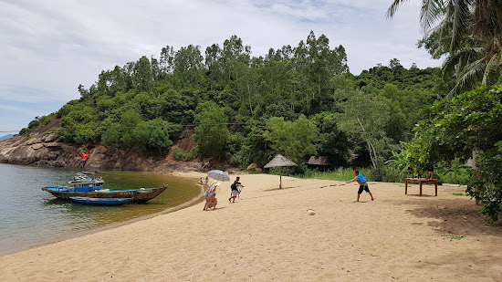 Cat Vang Beach