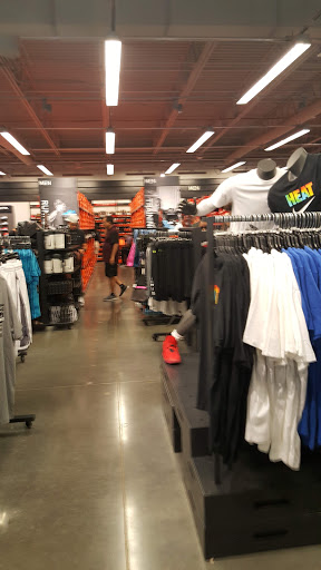 Clothing Store «Nike Factory Store», reviews and photos, 2350 Grand Cypress Dr #350, Wesley Chapel, FL 33544, USA