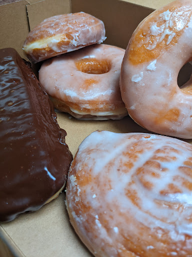 Donut Shop «Top Pot Doughnuts», reviews and photos, 18001 Bothell Everett Hwy, Bothell, WA 98012, USA