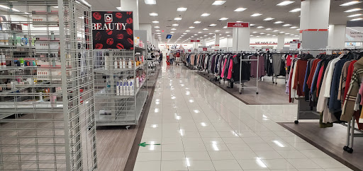 Clothing Store «Burlington Coat Factory», reviews and photos, 275 Main St #4, White Plains, NY 10601, USA