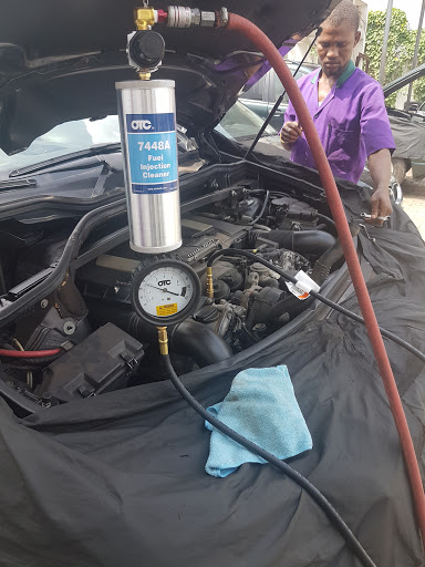 AUTOCLINIC, Oando Service Station, Queen Elizabeth I I Road, beside ITF, Agodi, Ibadan, Nigeria, Car Repair and Maintenance, state Oyo
