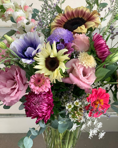 Florist «Park Place Florist and Garden Center», reviews and photos, 72 Park St, Rutland, VT 05701, USA