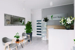 Feet Clinic - Podolog Gdynia | Pedicure | Leczenie Ran | Szkolenia | Paznokcie Wrastające image