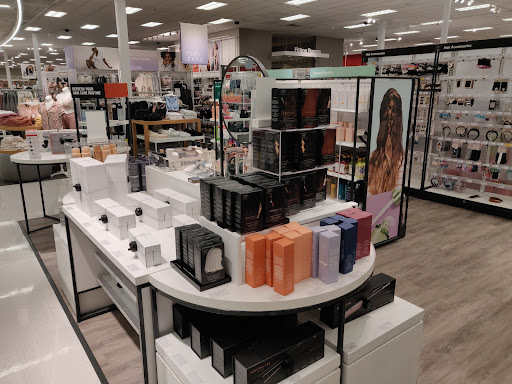 Department Store «Target», reviews and photos, 2333 63rd St, Woodridge, IL 60517, USA