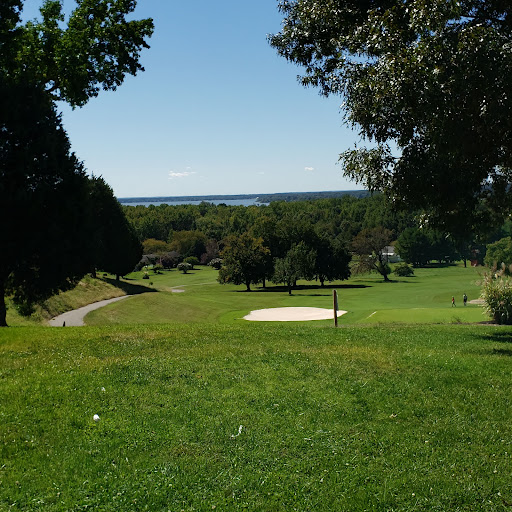 Public Golf Course «Wicomico Shores Golf Course», reviews and photos, 35794 Aviation Yacht Club Rd, Mechanicsville, MD 20659, USA