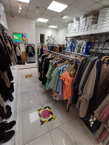 Xposure Clothing Shop - Clothing store