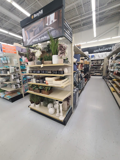 Discount Store «Big Lots», reviews and photos, 1470 Pleasant Valley Rd, Manchester, CT 06042, USA