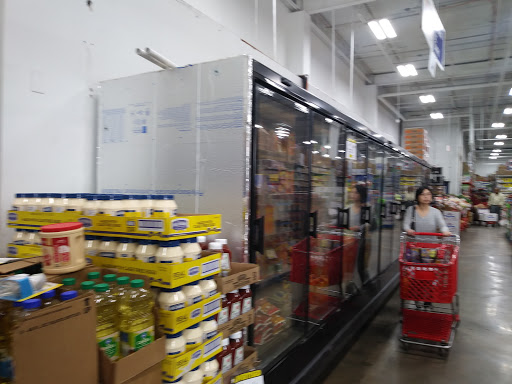 Shopping Mall «Five Towns Shopping Center», reviews and photos, 253-01 Rockaway Blvd, Rosedale, NY 11422, USA