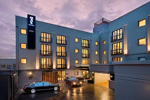 MAX Executive Apartments image