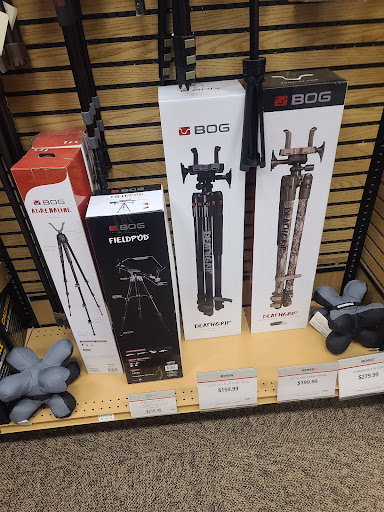 Sporting Goods Store «SCHEELS», reviews and photos, 4400 Sergeant Rd #54, Sioux City, IA 51106, USA