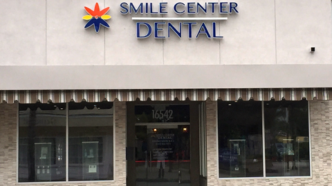 Smile Center Dental Group Hakimi Hooman DDS
