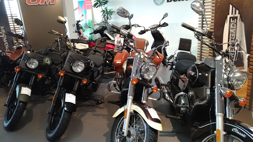Lojas de roupa de motocicleta barata Oporto