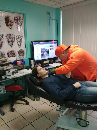 Tattoo Shop «Diversity Wicked Tattoos», reviews and photos, 300 S Decatur Blvd, Las Vegas, NV 89107, USA