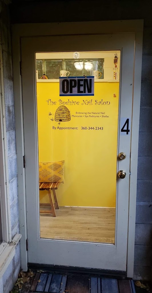 The Beehive Nail Salon 98368