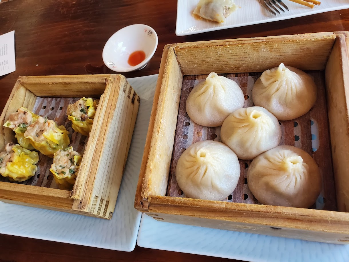 Lin Asian Bar + Dim Sum