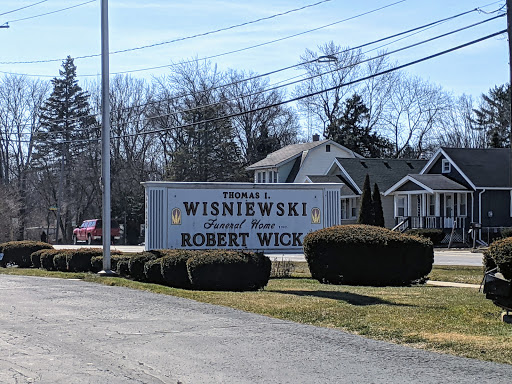 Wisniewski & Wick Funeral Home