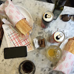 Photo n°1 de l'avis de Fa.o fait le 16/04/2017 à 12:25 sur le  Panini Durini à Milan